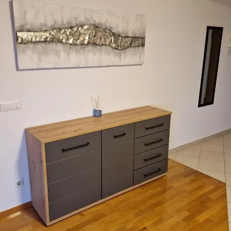 Apartment With Panoramic View *